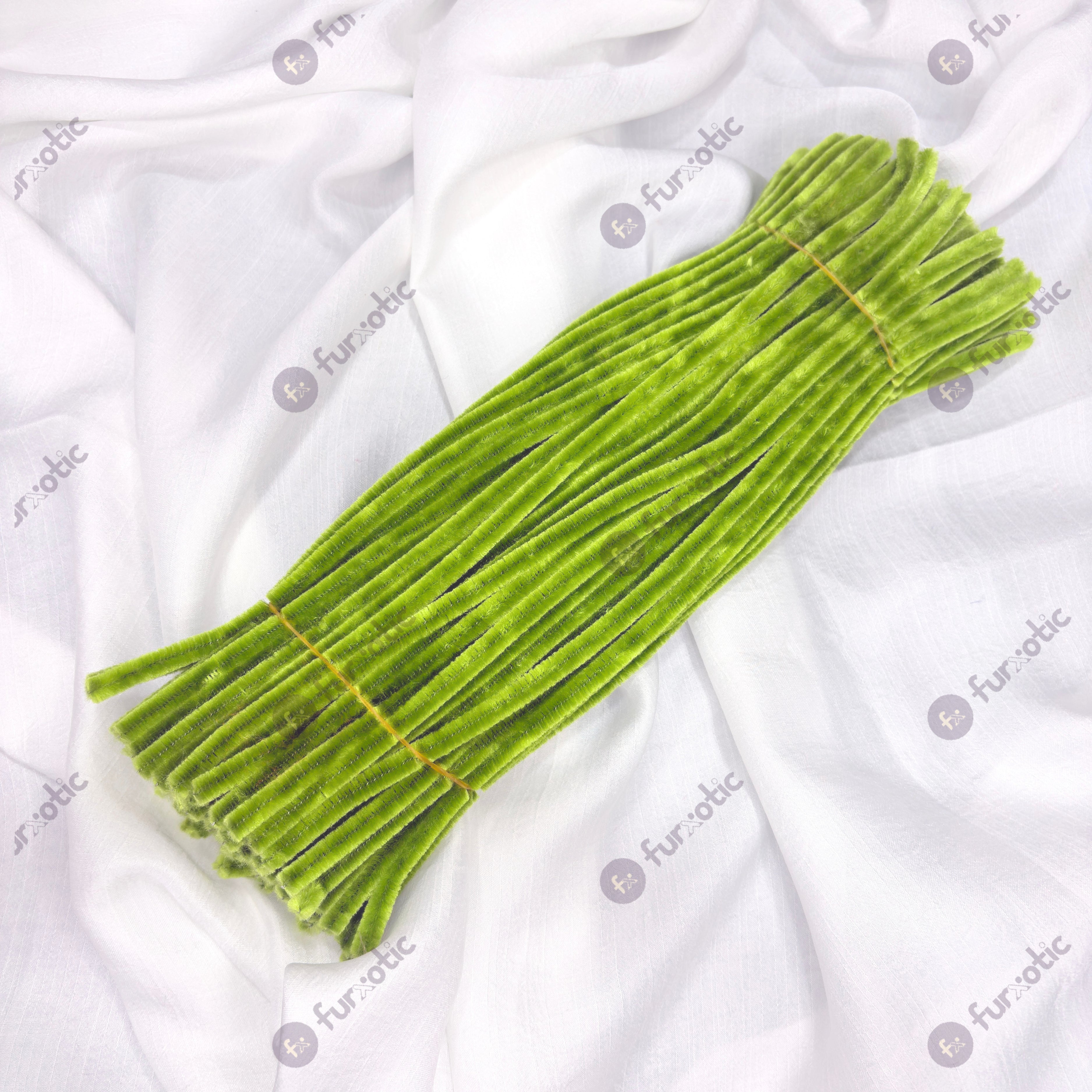 8mm Pipe Cleaner Plain 100pcs (Olive Green)