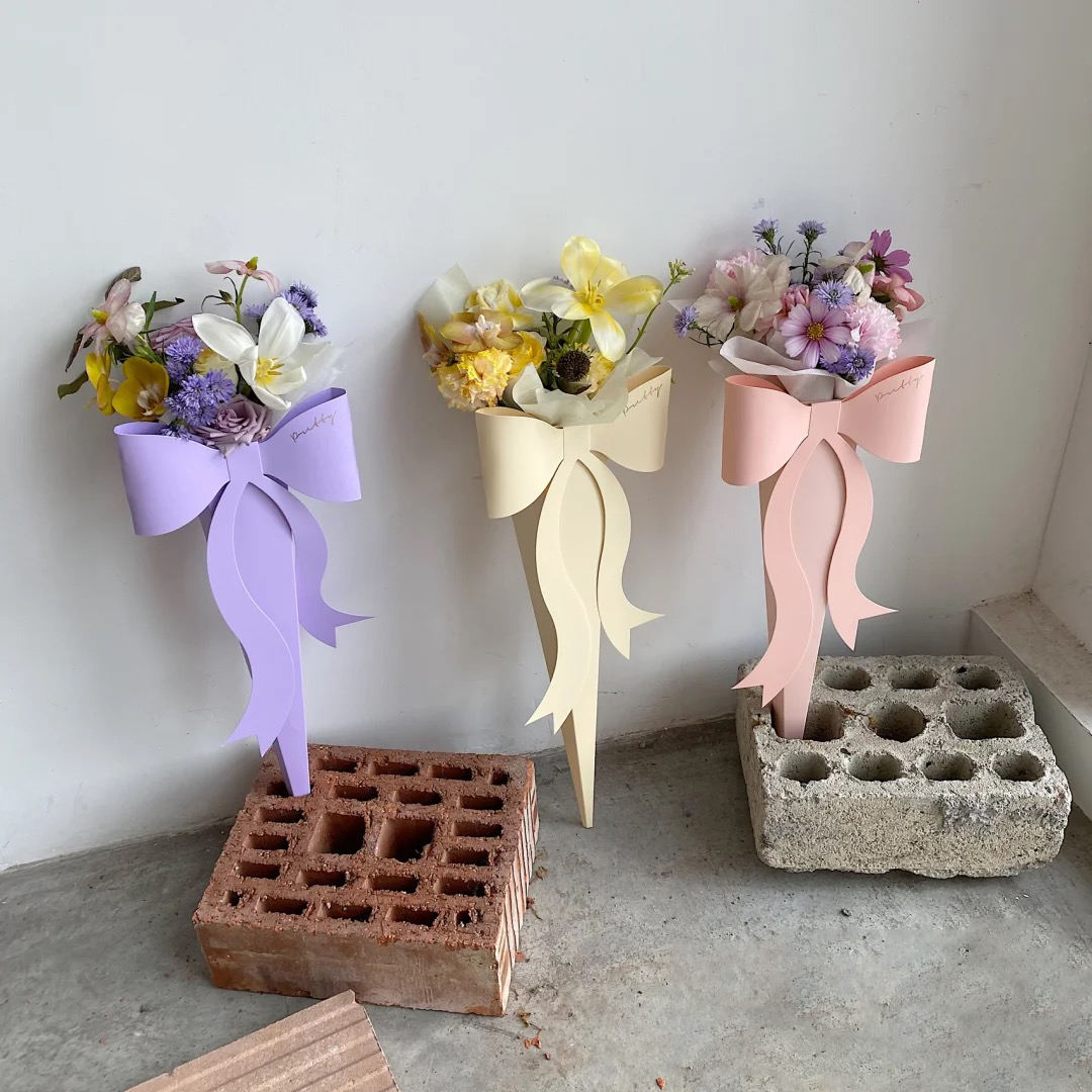 Conical Bow Paper Flower Wrap (Blue - 1 Piece)