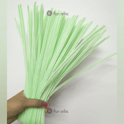 8mm Pipe Cleaner Plain 100pcs (Light Green)