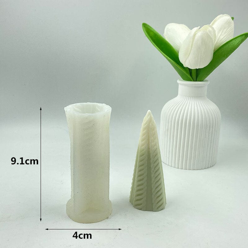 3D Christmas Tree Candle Handmade Mould - 1 - Furxotic