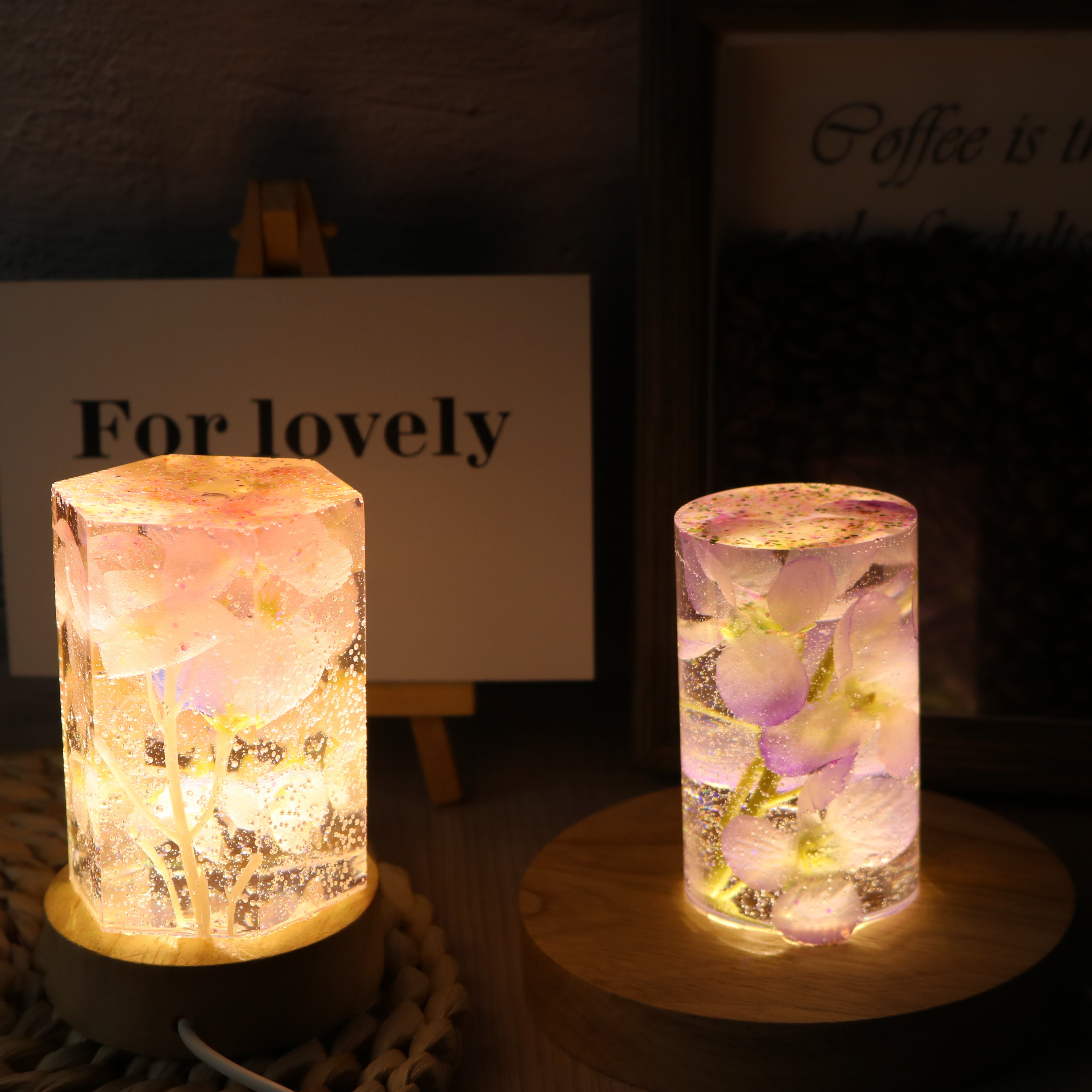 Big Hexagon Tower Candle Mould - 2 - Furxotic