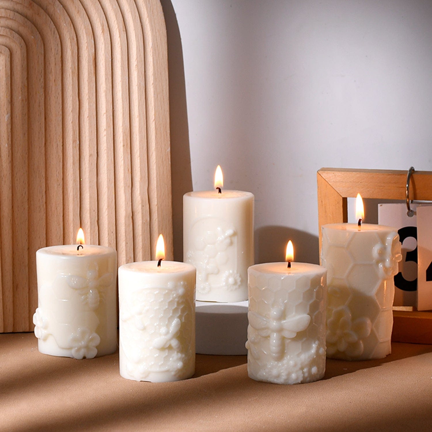 Honeycomb & Bee Theme Candle Mould - 2 - Furxotic